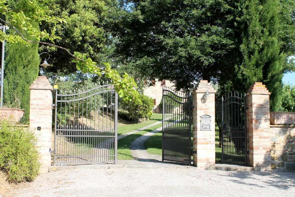 Agriturismo Malagronda Ravigliano Ngoại thất bức ảnh